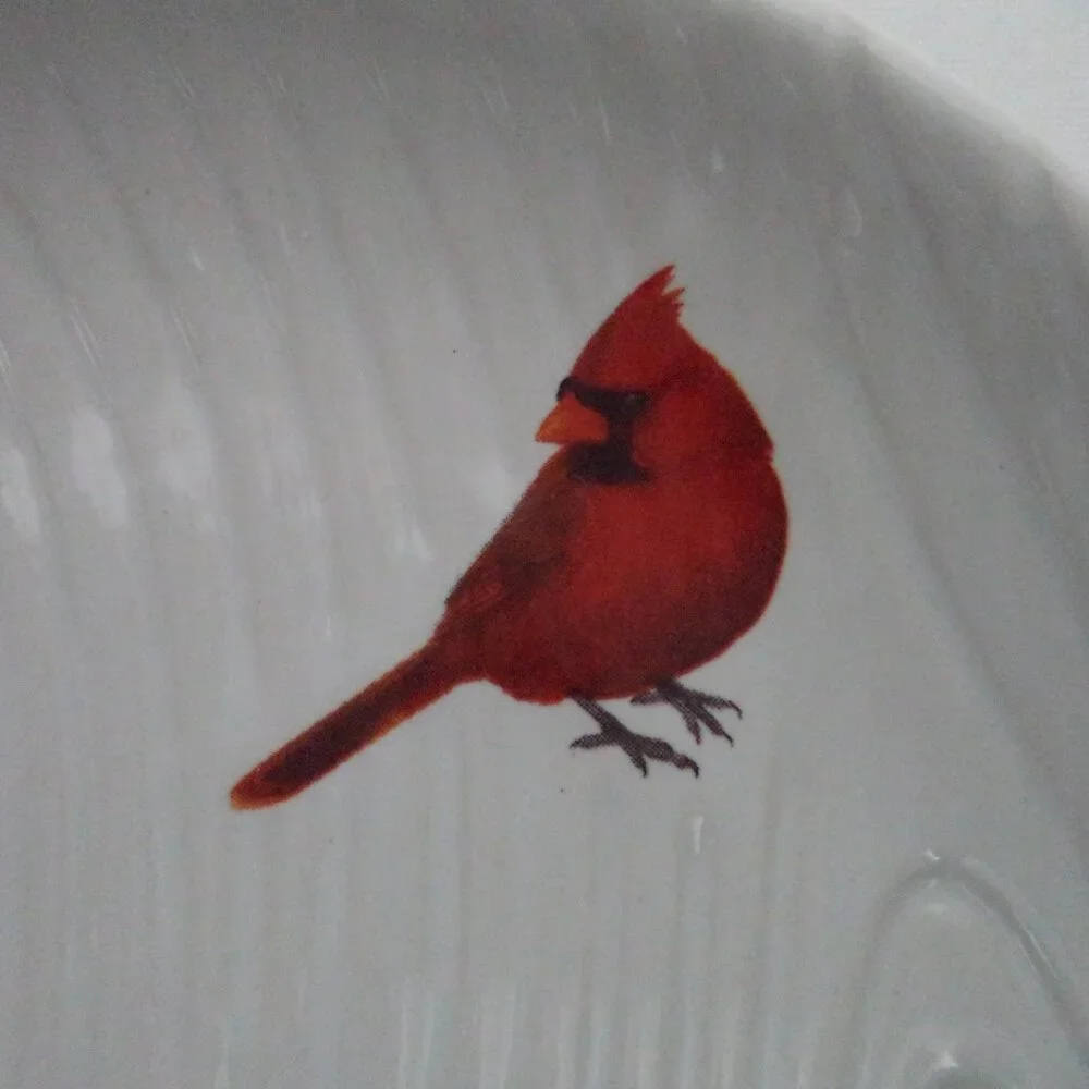 Temptations T. White Woodlands Collection Red Cardinal bird Spoon Rest Dish NEW